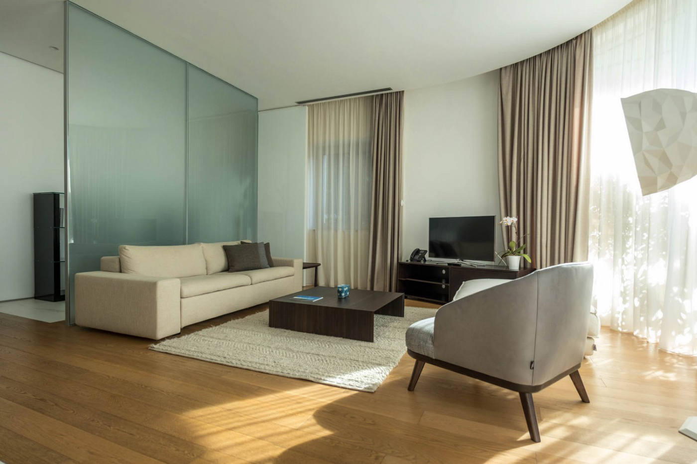 Квартира, 1023 м², 1 060 000$ — FAKTOR